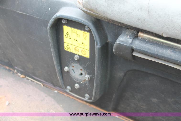 image for item BK9006 Toro Workman golf cart