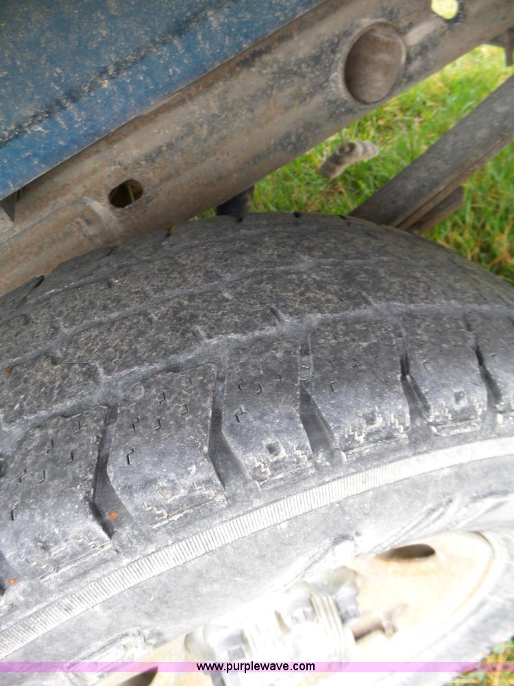 image for item BL9616 2000 Chevrolet Silverado 1500 Ext. Cab pickup truck