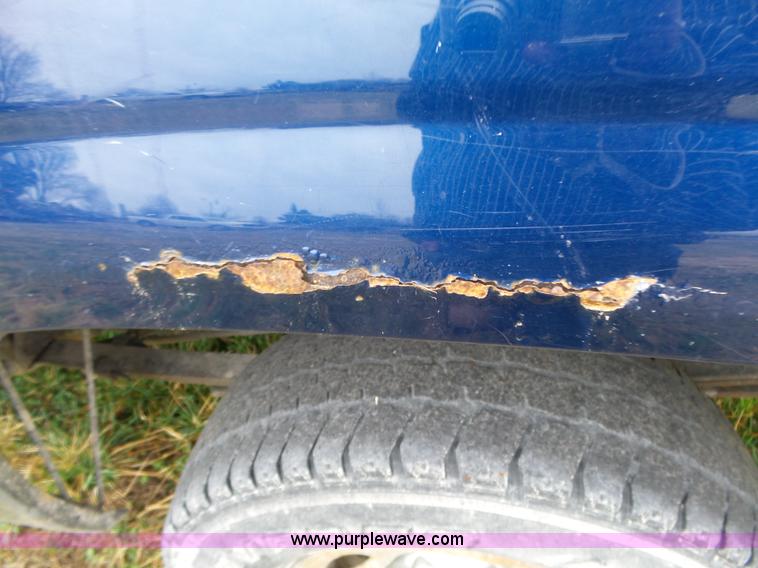 image for item BL9616 2000 Chevrolet Silverado 1500 Ext. Cab pickup truck