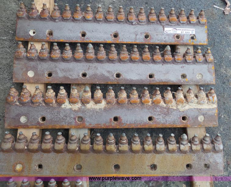 image for item BT9262 (6) motor grader tiger teeth plates