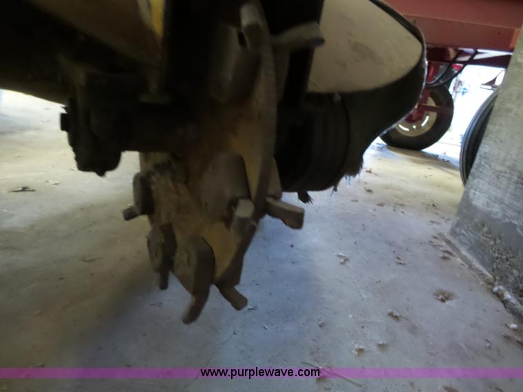 image for item BT9361 Vermeer 6 stump grinder