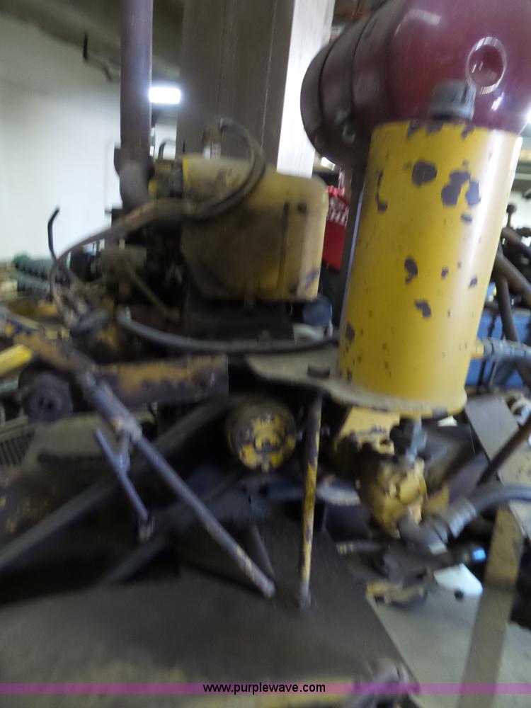 image for item BT9361 Vermeer 6 stump grinder