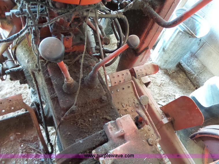 image for item BT9365 Ford 355 tractor