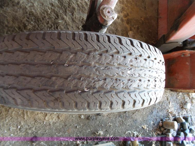 image for item BT9365 Ford 355 tractor