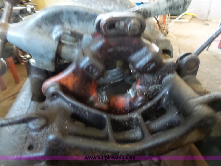 image for item BT9371 Ridgid 500 pipe threader