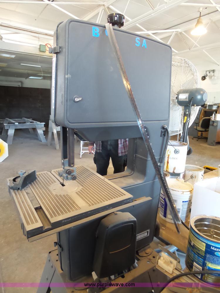 image for item BT9376 Craftsman 113243310 band saw