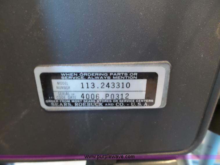 image for item BT9376 Craftsman 113243310 band saw