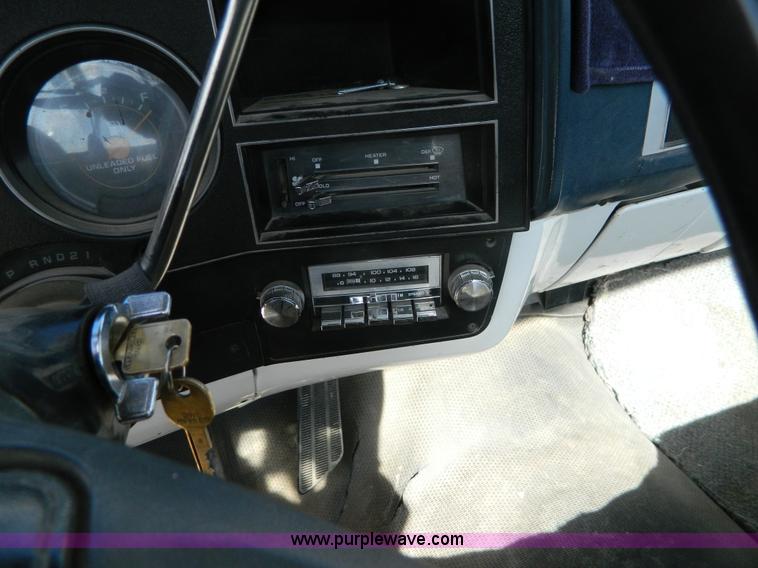 image for item BT9756 1984 Chevrolet C10 Custom pickup truck