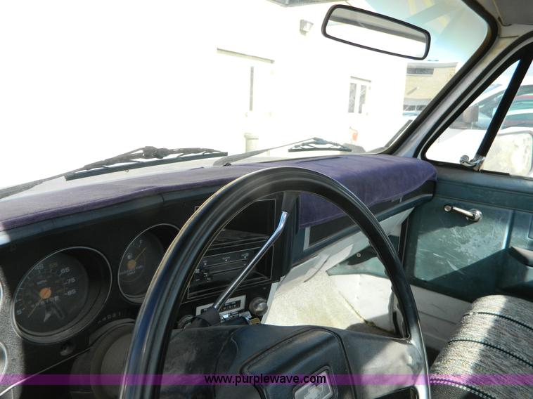 image for item BT9756 1984 Chevrolet C10 Custom pickup truck