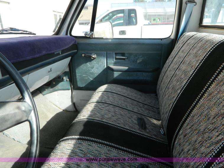 image for item BT9756 1984 Chevrolet C10 Custom pickup truck