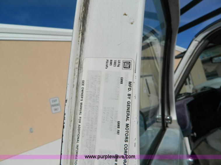 image for item BT9756 1984 Chevrolet C10 Custom pickup truck