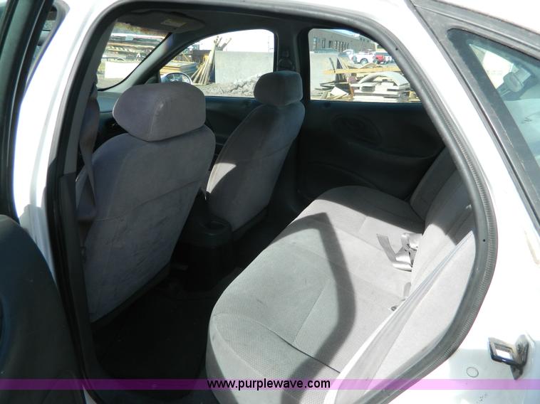 image for item BT9757 1999 Ford Taurus SE