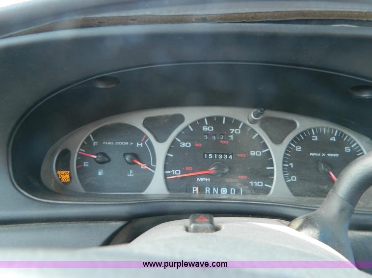 image for item BT9757 1999 Ford Taurus SE