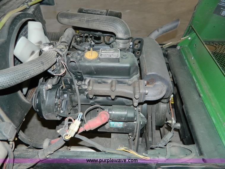 image for item BT9762 John Deere F915 lawn mower