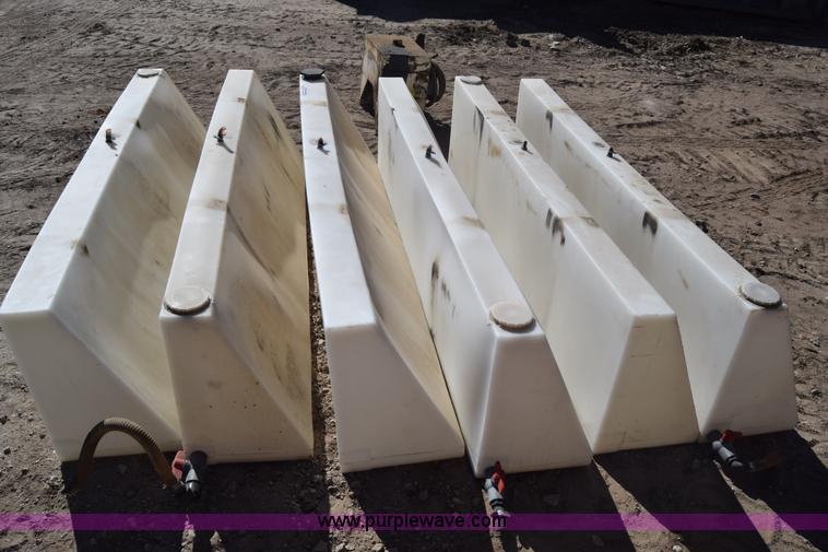 image for item BX9809 (6) poly tanks