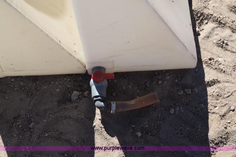 image for item BX9809 (6) poly tanks