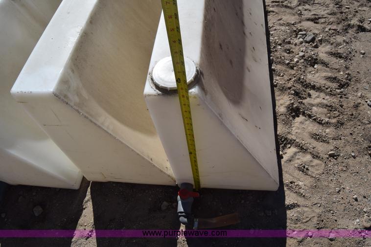 image for item BX9809 (6) poly tanks