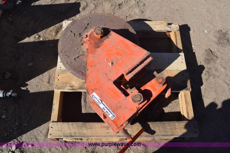 image for item BX9810 Asphalt cutter