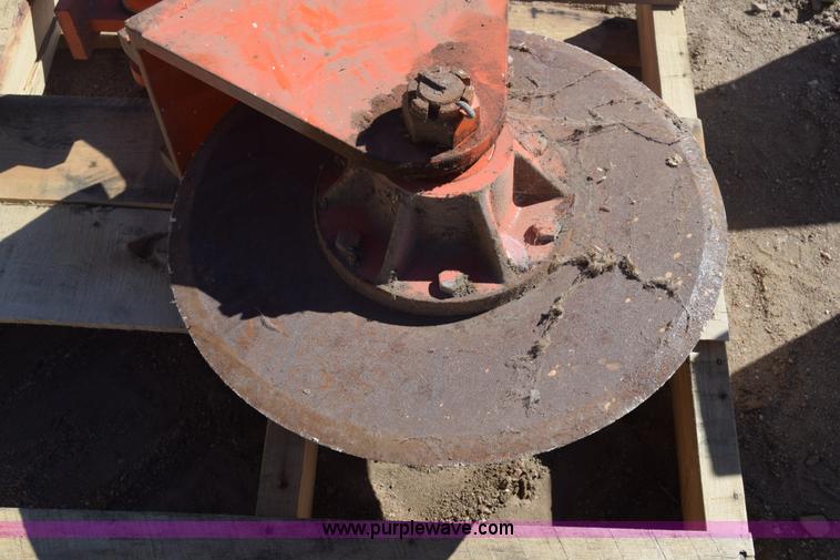 image for item BX9810 Asphalt cutter