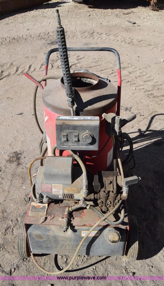 image for item BX9811 Hotsy pressure washer