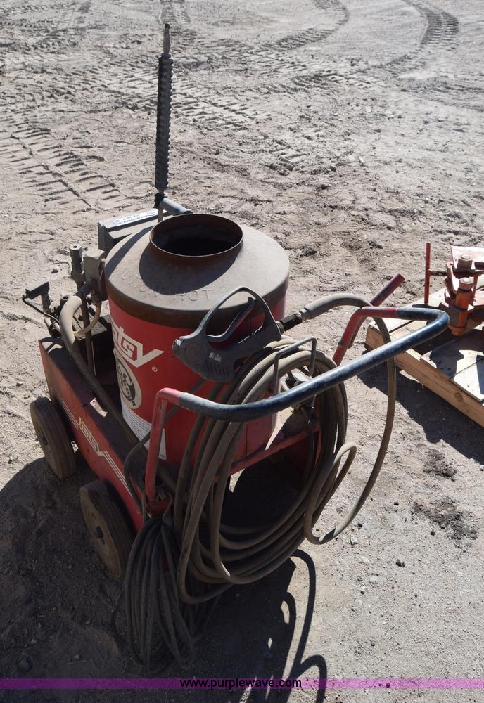 image for item BX9811 Hotsy pressure washer
