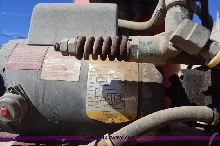 image for item BX9811 Hotsy pressure washer
