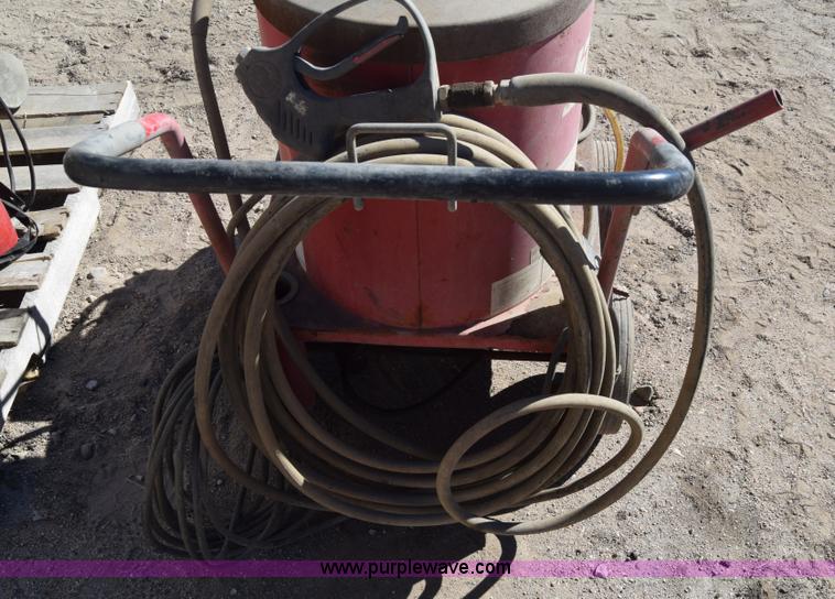 image for item BX9811 Hotsy pressure washer