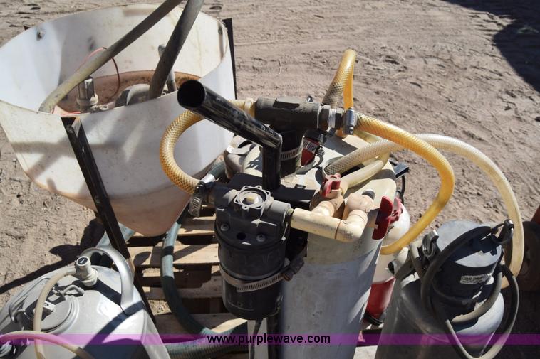 image for item BX9812 Assorted sprayers