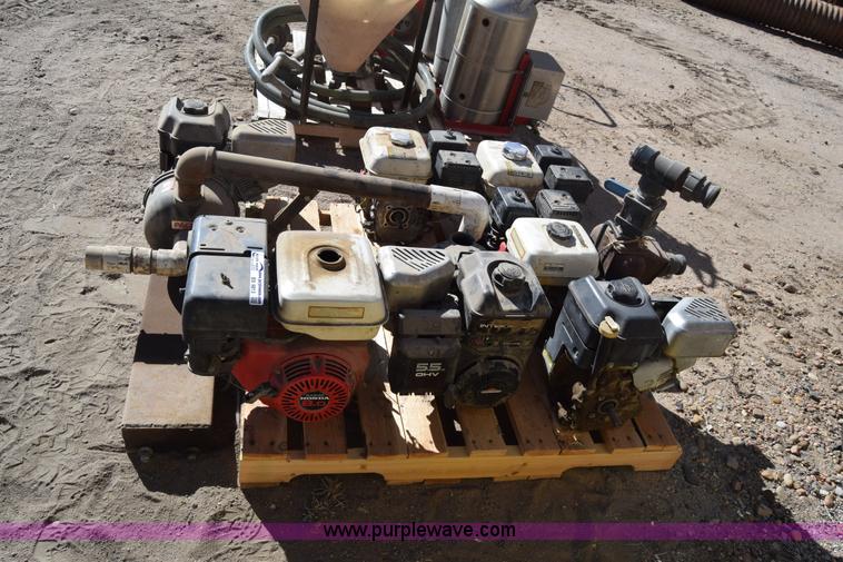 image for item BX9813 (7) gas engines