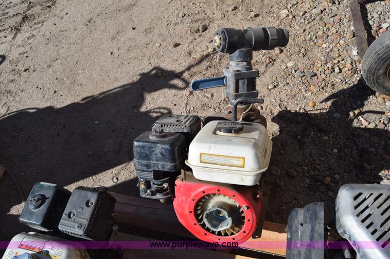 image for item BX9813 (7) gas engines