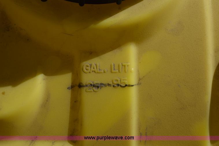image for item BX9814 (4) sprayer tanks
