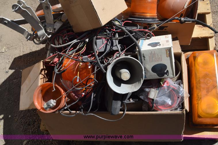 image for item BX9816 Beacon lights