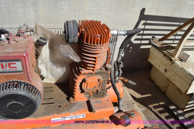 image for item BX9817 IMC T3506 air compressor