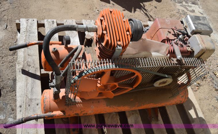 image for item BX9817 IMC T3506 air compressor