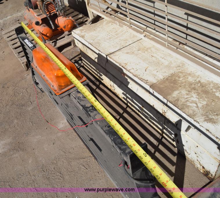 image for item BX9818 (2) headache racks