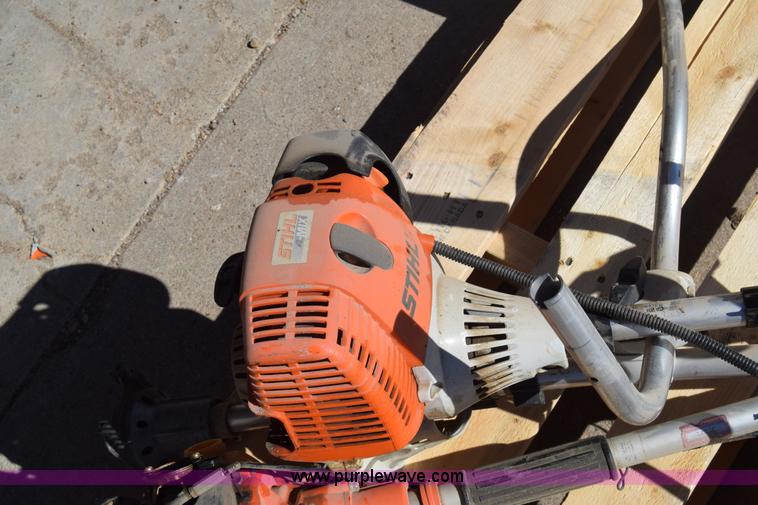 image for item BX9821 Assorted lawn and garden supplies