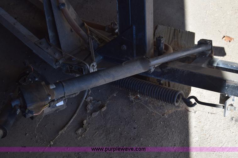 image for item BX9822 (2) sprayer booms