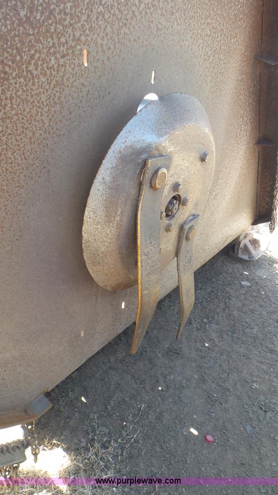 image for item CD9872 Rhino batwing rotary mower