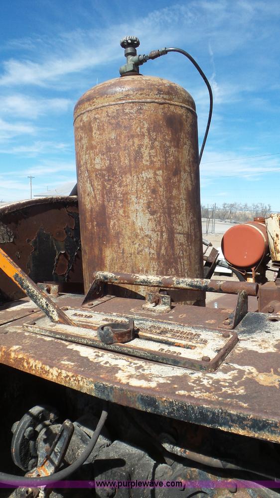 image for item CD9874 Rosco maintenance oil distributor trailer