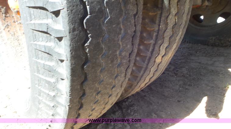 image for item CD9874 Rosco maintenance oil distributor trailer