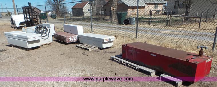 image for item CD9875 Assorted fuel tanks and toolboxes