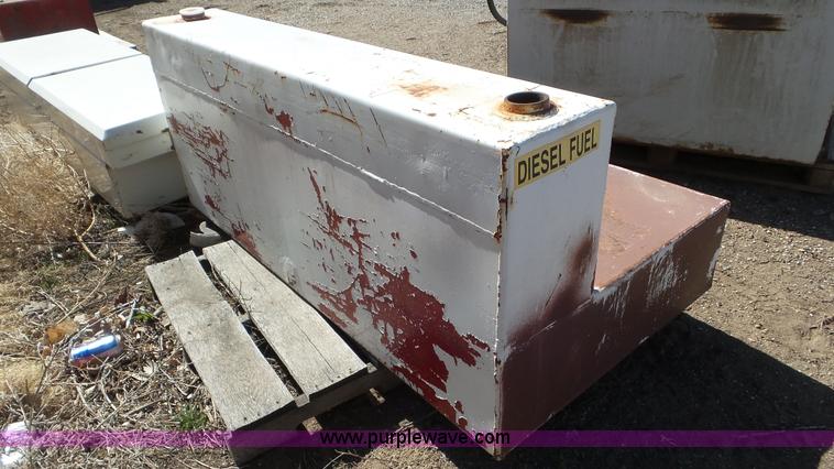 image for item CD9875 Assorted fuel tanks and toolboxes