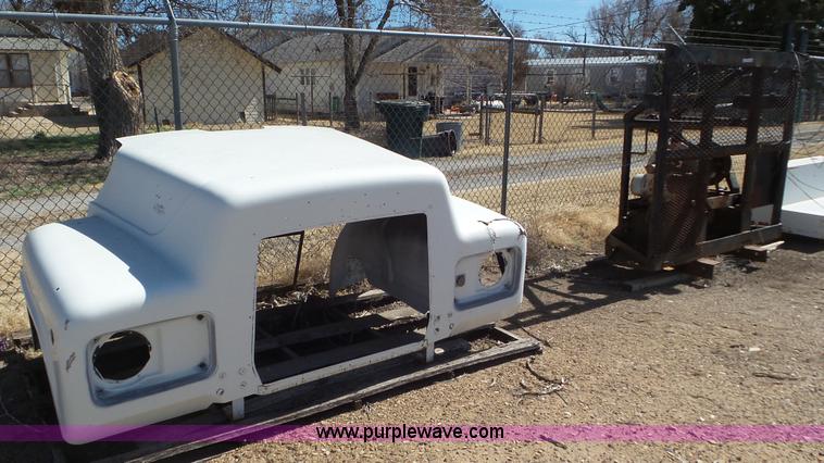 image for item CD9876 Assorted truck accessories