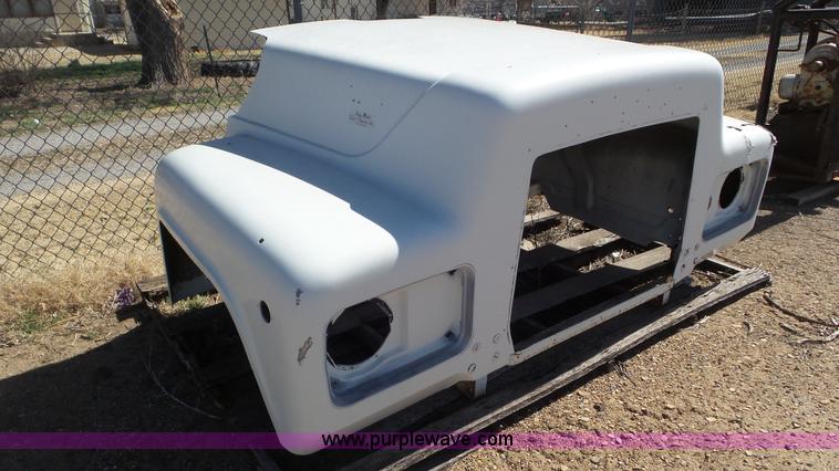 image for item CD9876 Assorted truck accessories