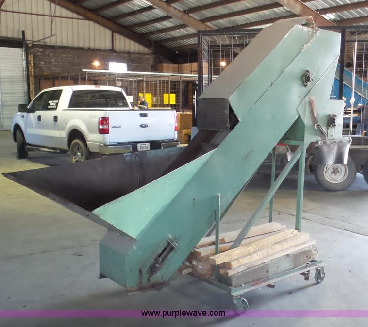 image for item CD9877 Glass crusher