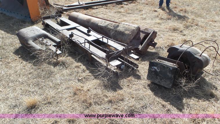 image for item CD9880 Assorted crane driving equipment