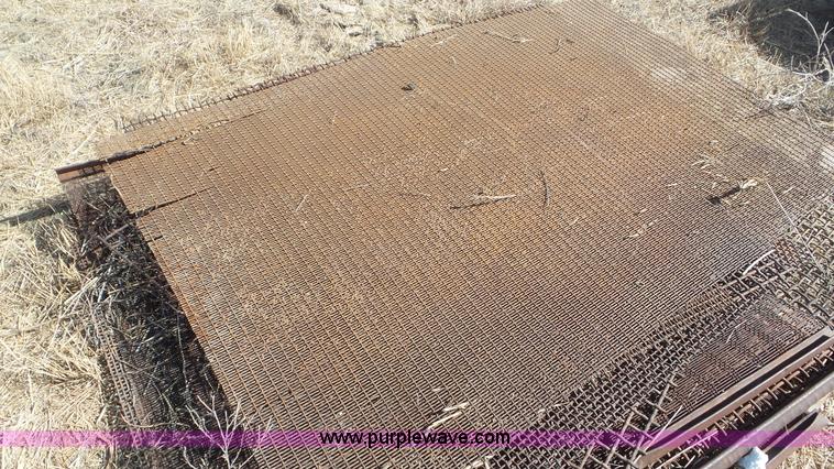 image for item CD9882 Kohlberg shaker