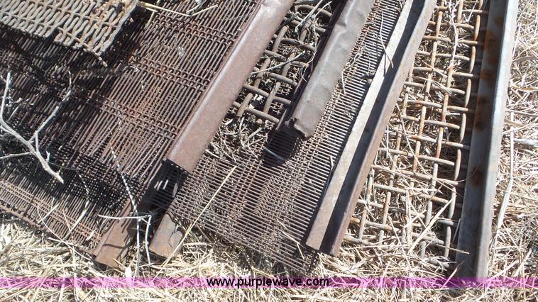 image for item CD9882 Kohlberg shaker