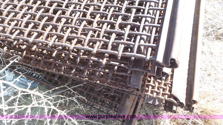 image for item CD9882 Kohlberg shaker