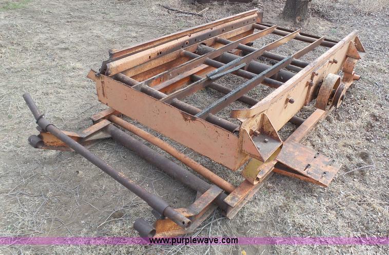 image for item CD9882 Kohlberg shaker